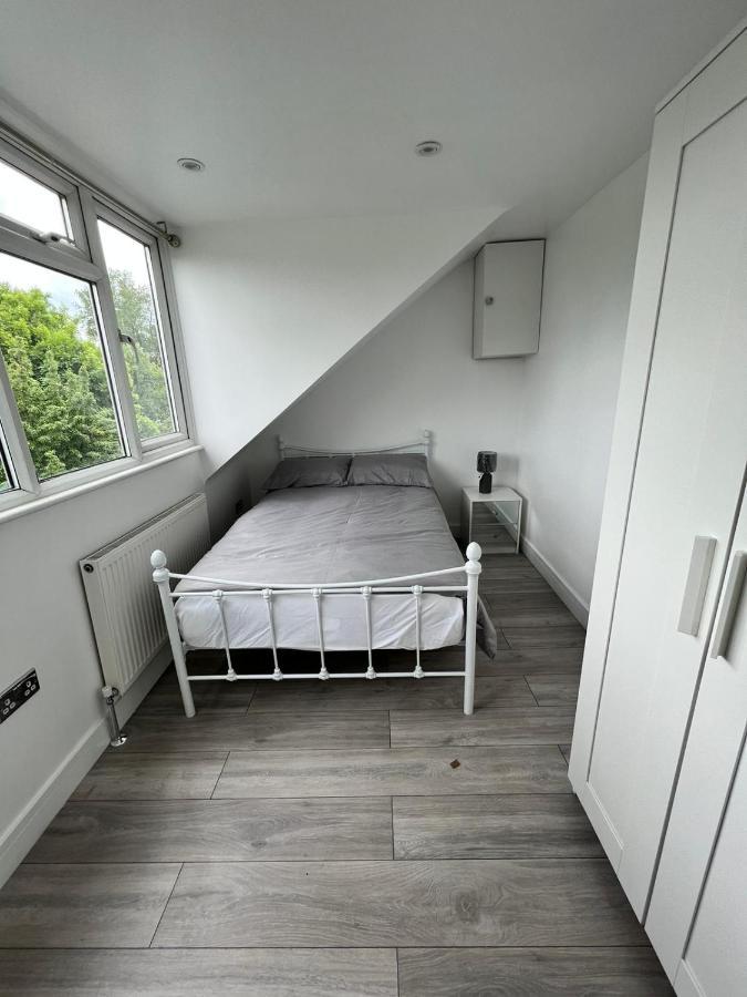 Lovely 2 Bedroom Flat With Roof Terrace In London Nw6 Экстерьер фото