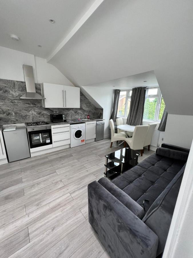 Lovely 2 Bedroom Flat With Roof Terrace In London Nw6 Экстерьер фото