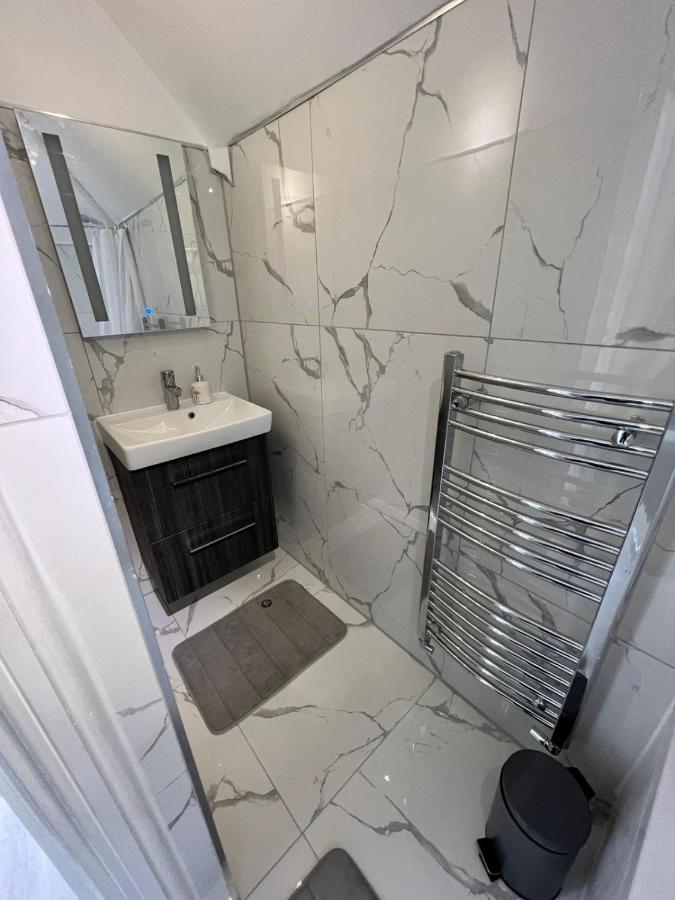 Lovely 2 Bedroom Flat With Roof Terrace In London Nw6 Экстерьер фото