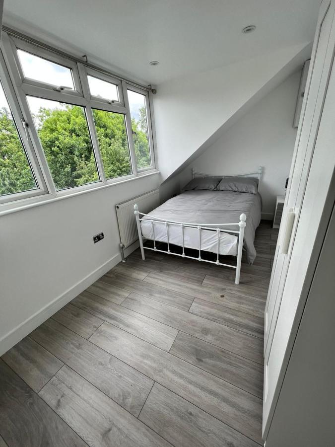 Lovely 2 Bedroom Flat With Roof Terrace In London Nw6 Экстерьер фото